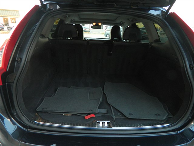 Volvo XC60 photo 24