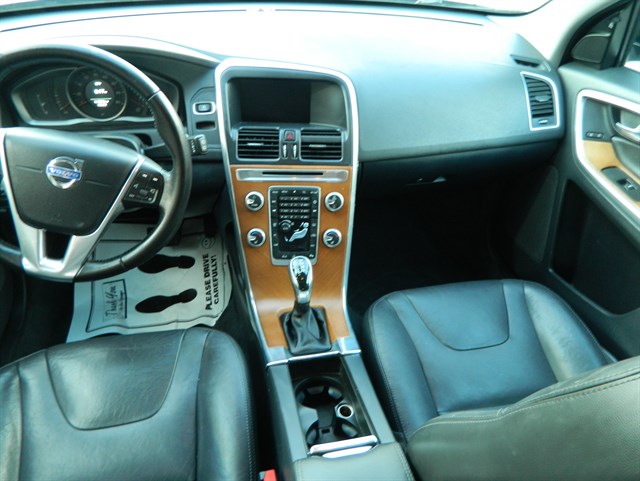 Volvo XC60 photo 20