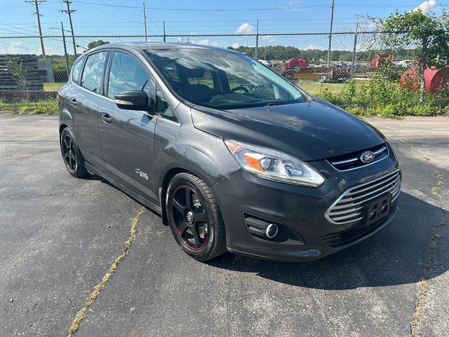 2017 Ford C-Max TITANIUM's photo