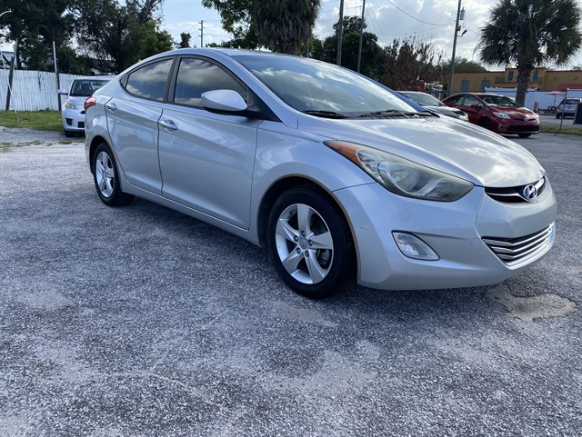 2013 Hyundai Elantra 1.8 GLS A/T's photo