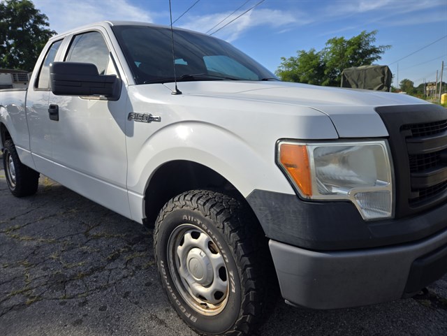 2013 Ford F-150 XL - Photo 11
