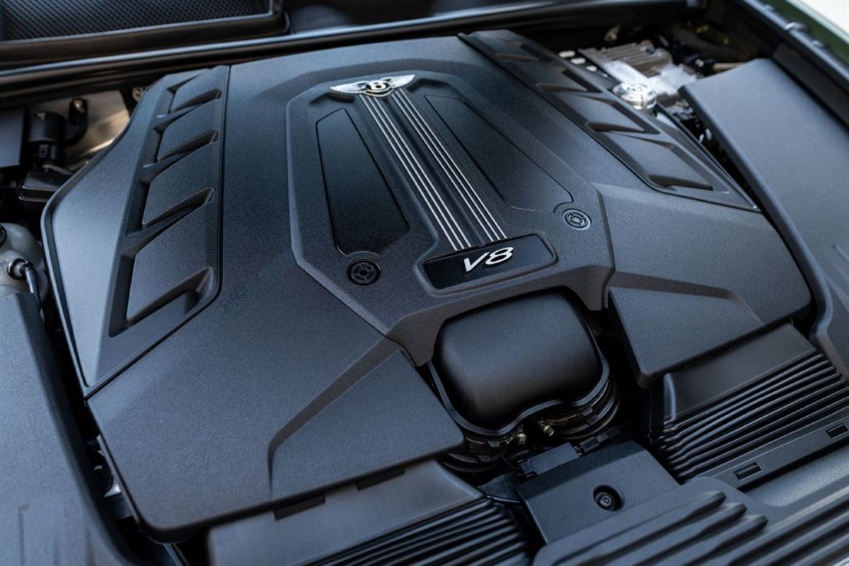 2021 Bentley Bentayga V8 photo 45