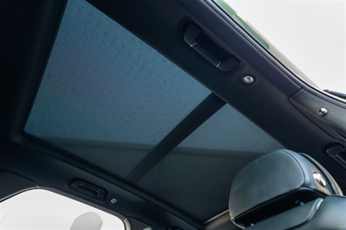 2021 Bentley Bentayga V8 photo 7