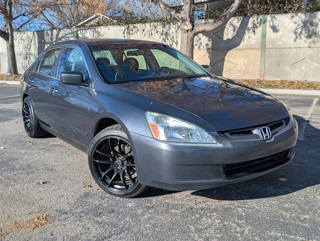 2004 Honda Accord LX's photo