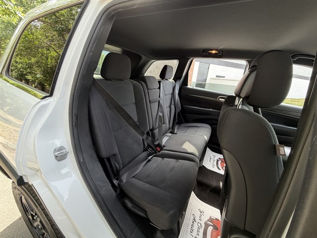 2015 Jeep Grand Cherokee Laredo - Photo 17