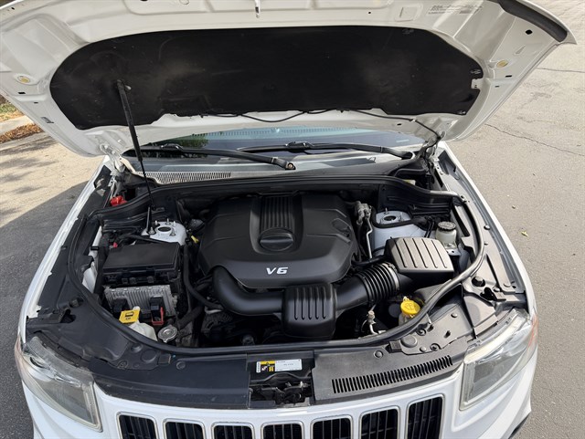 2015 Jeep Grand Cherokee Laredo - Photo 28