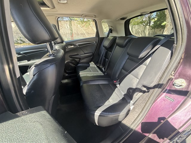2015 Honda Fit EX-L - Photo 14