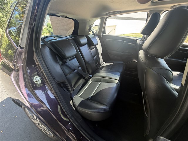 2015 Honda Fit EX-L - Photo 17