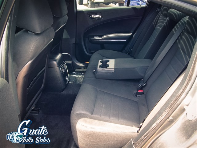 Dodge Charger photo 8