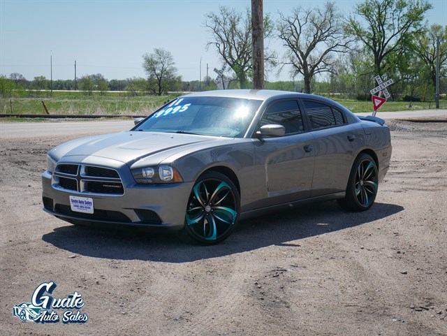 Dodge Charger photo 3