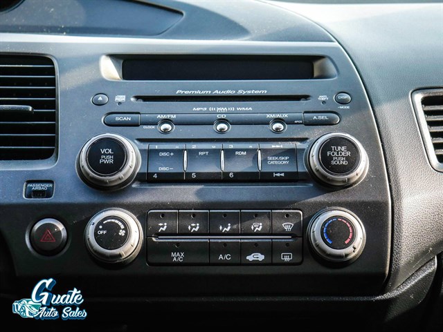 Honda Civic photo 8