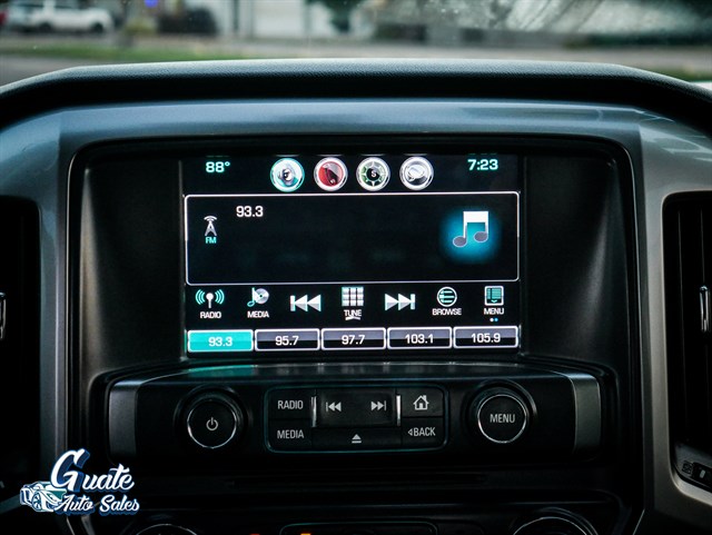 Chevrolet Silverado photo 10