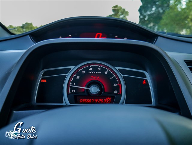 Honda Civic photo 10