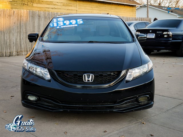 Honda Civic photo 2