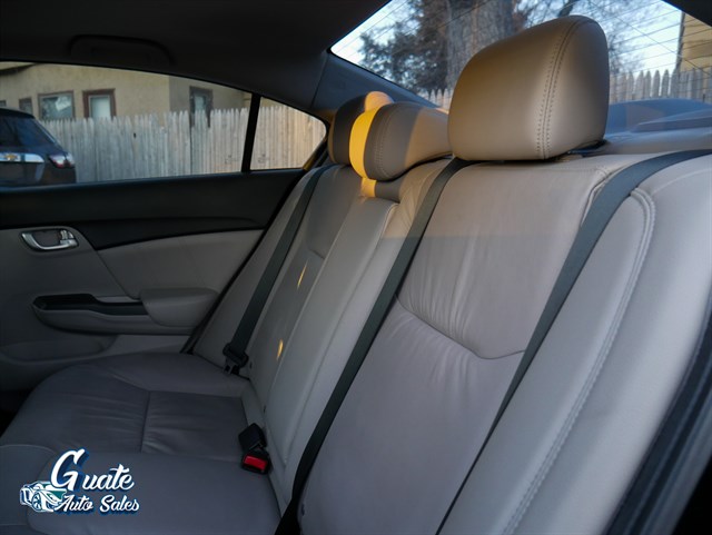 Honda Civic photo 9