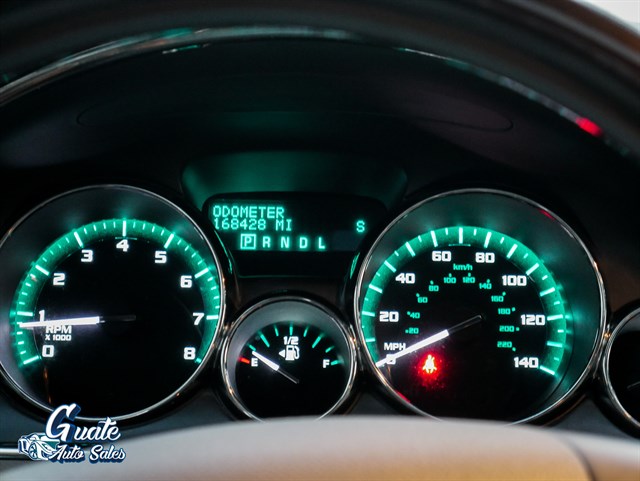 Buick Enclave photo 7