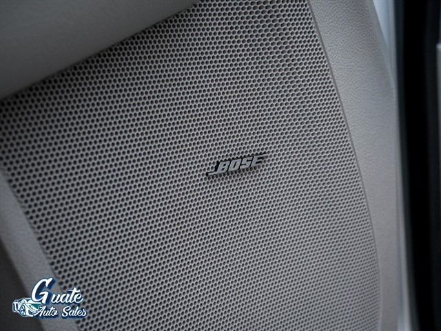Buick Enclave photo 5