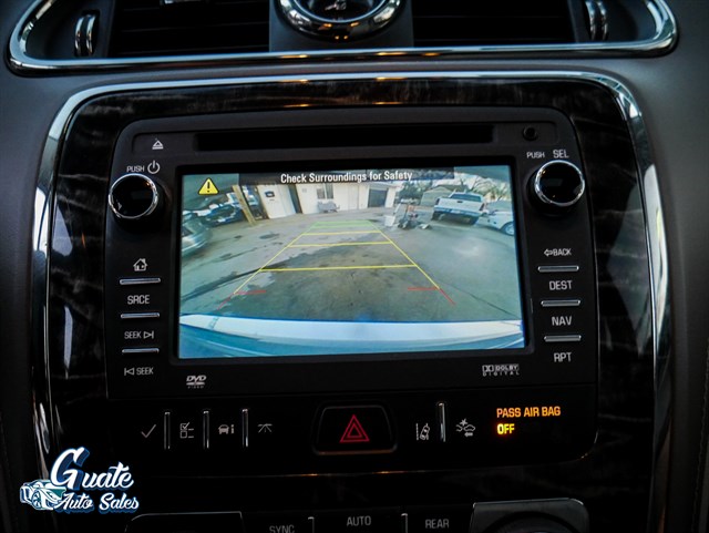 Buick Enclave photo 9