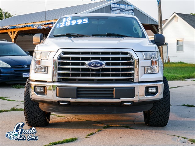 Ford F-150 photo 2
