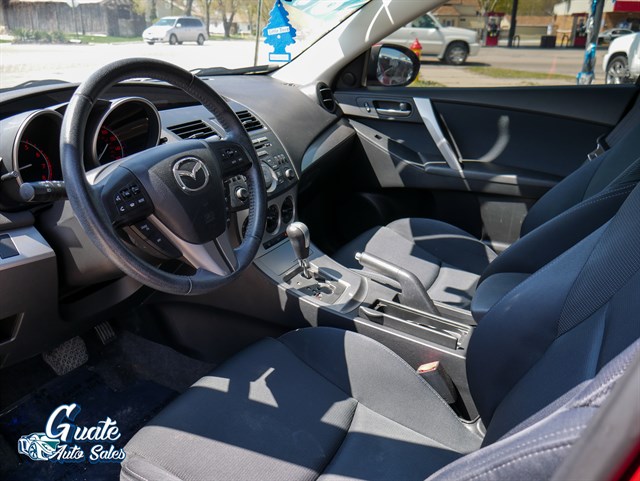 Mazda Mazda3 photo 3