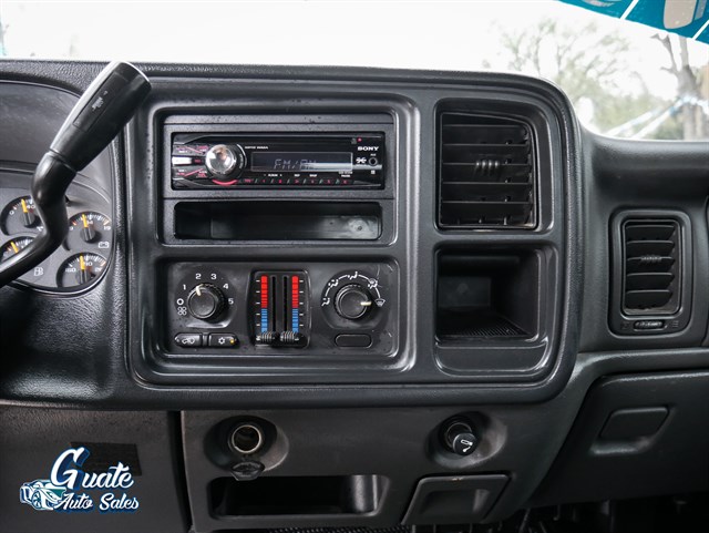 Chevrolet Silverado photo 7