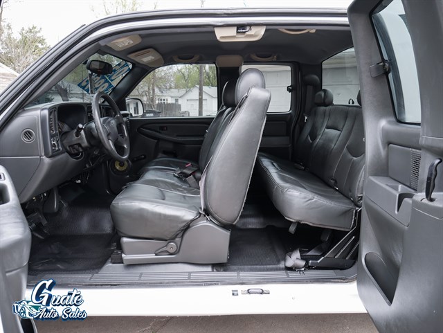 Chevrolet Silverado photo 8