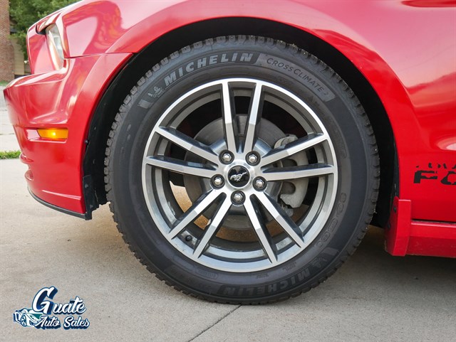 Ford Mustang photo 10