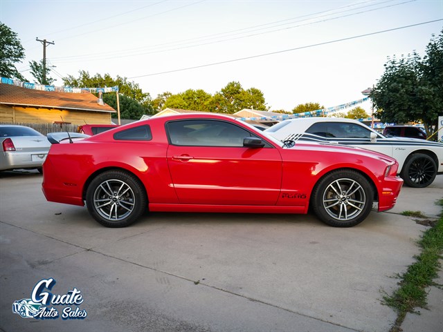 Ford Mustang photo 14