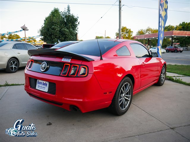 Ford Mustang photo 13