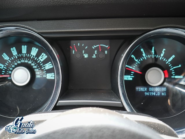 Ford Mustang photo 5