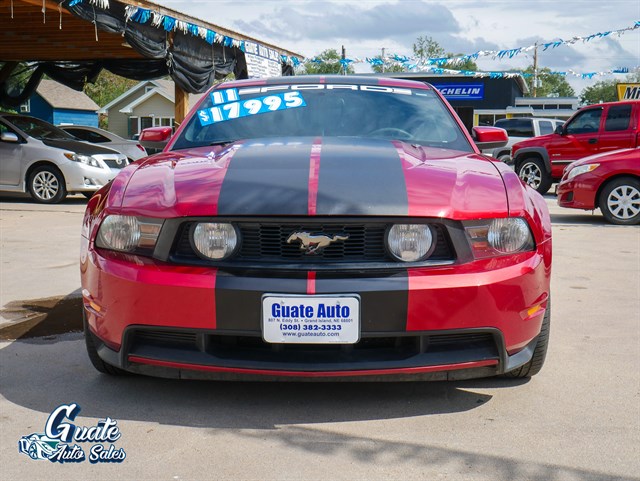 Ford Mustang photo 2