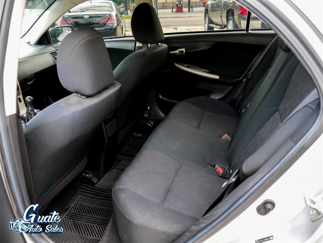 Toyota Corolla photo 15