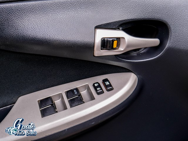 Toyota Corolla photo 13