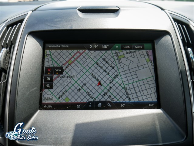 Ford Edge photo 10