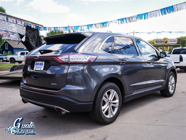 Ford Edge photo 18