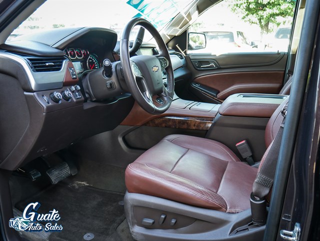 Chevrolet Suburban photo 5
