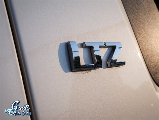 Chevrolet Avalanche photo 13