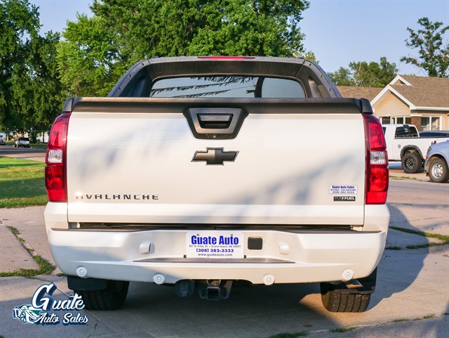 Chevrolet Avalanche photo 15