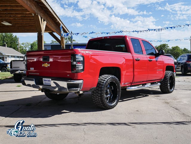 Chevrolet Silverado photo 14