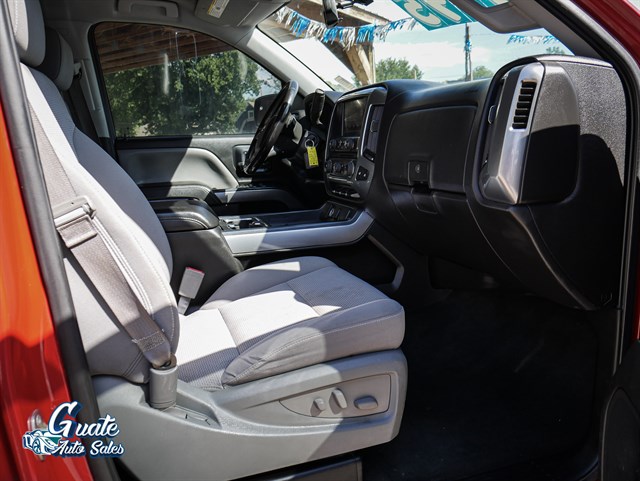 Chevrolet Silverado photo 17