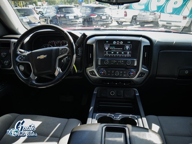 Chevrolet Silverado photo 4
