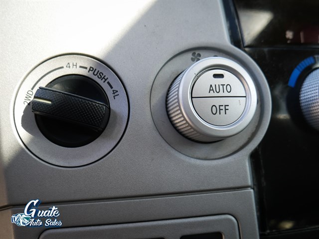 Toyota Tundra photo 6