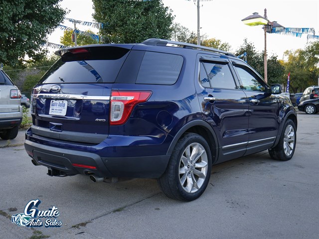 Ford Explorer photo 18