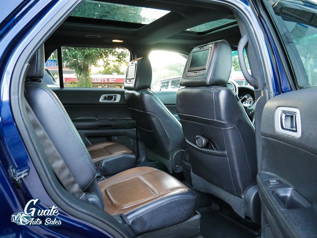 Ford Explorer photo 20