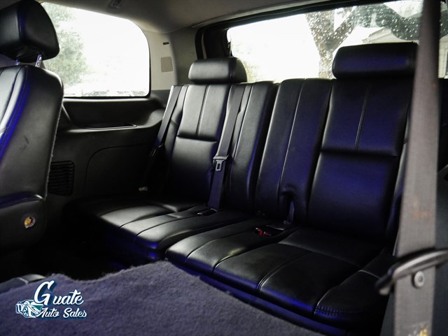 Chevrolet Tahoe photo 12