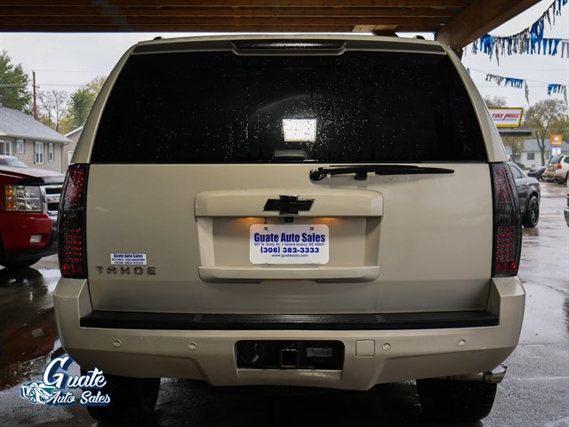 Chevrolet Tahoe photo 15