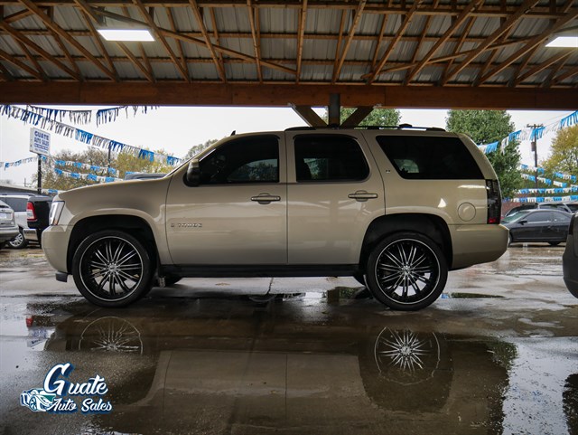 Chevrolet Tahoe photo 13