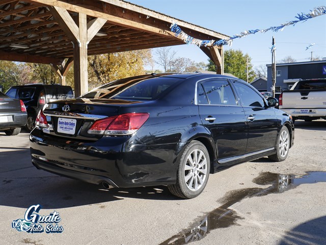 Toyota Avalon photo 10