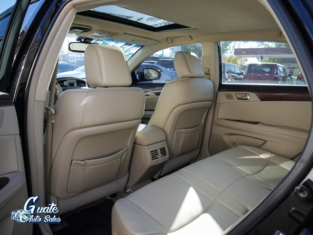 Toyota Avalon photo 6