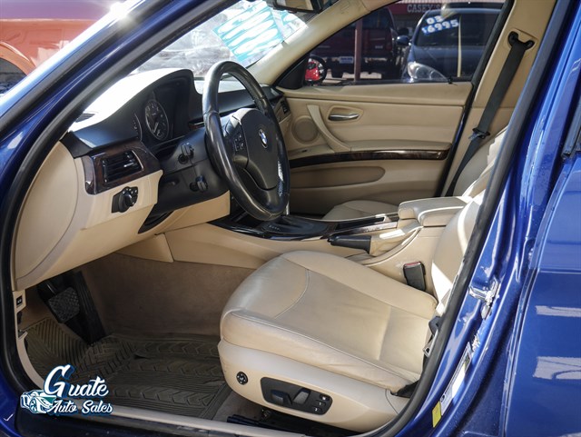 BMW 3 Series photo 6